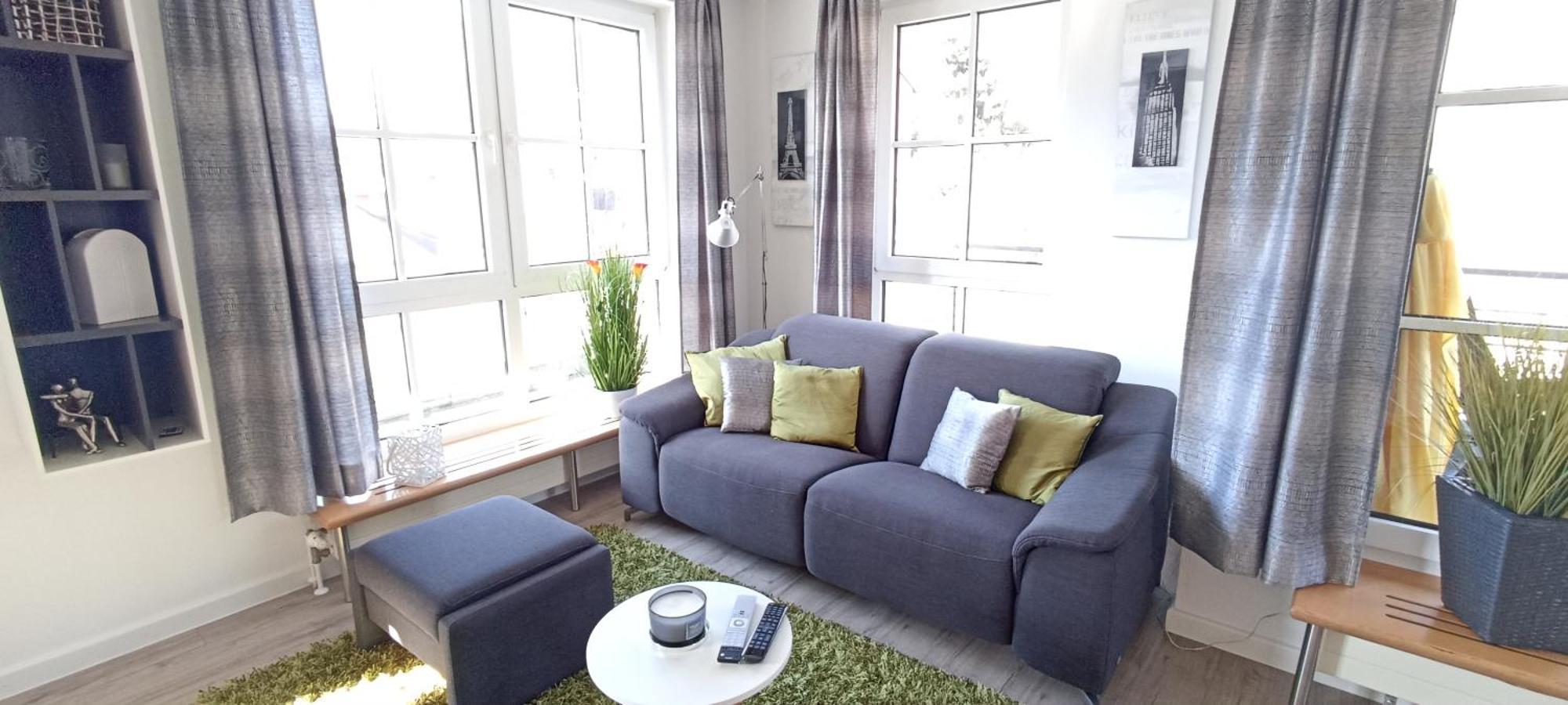 Grosszuegiges Helles Penthouse -Komplette Etage- Mit Balkon Und Stellplatz In Ruhiger Lage Kulmbach Ngoại thất bức ảnh