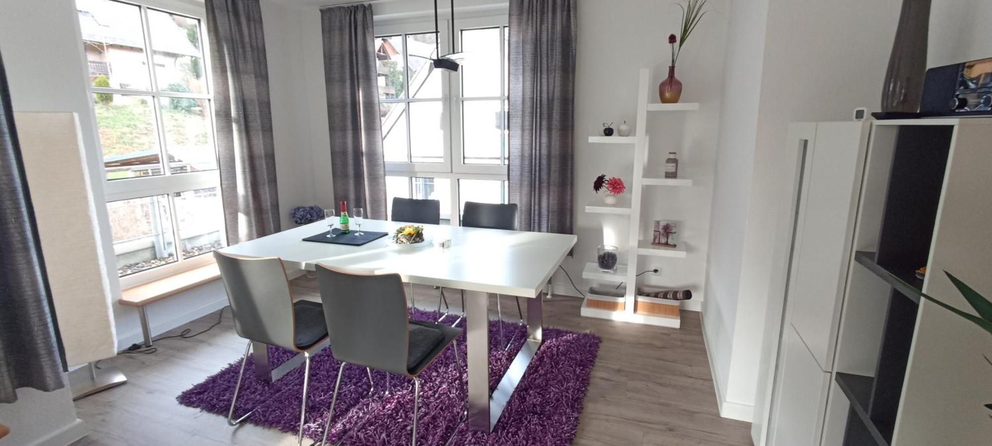 Grosszuegiges Helles Penthouse -Komplette Etage- Mit Balkon Und Stellplatz In Ruhiger Lage Kulmbach Ngoại thất bức ảnh