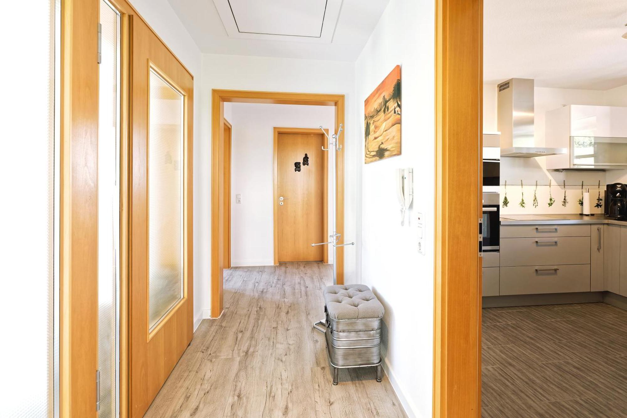 Grosszuegiges Helles Penthouse -Komplette Etage- Mit Balkon Und Stellplatz In Ruhiger Lage Kulmbach Ngoại thất bức ảnh