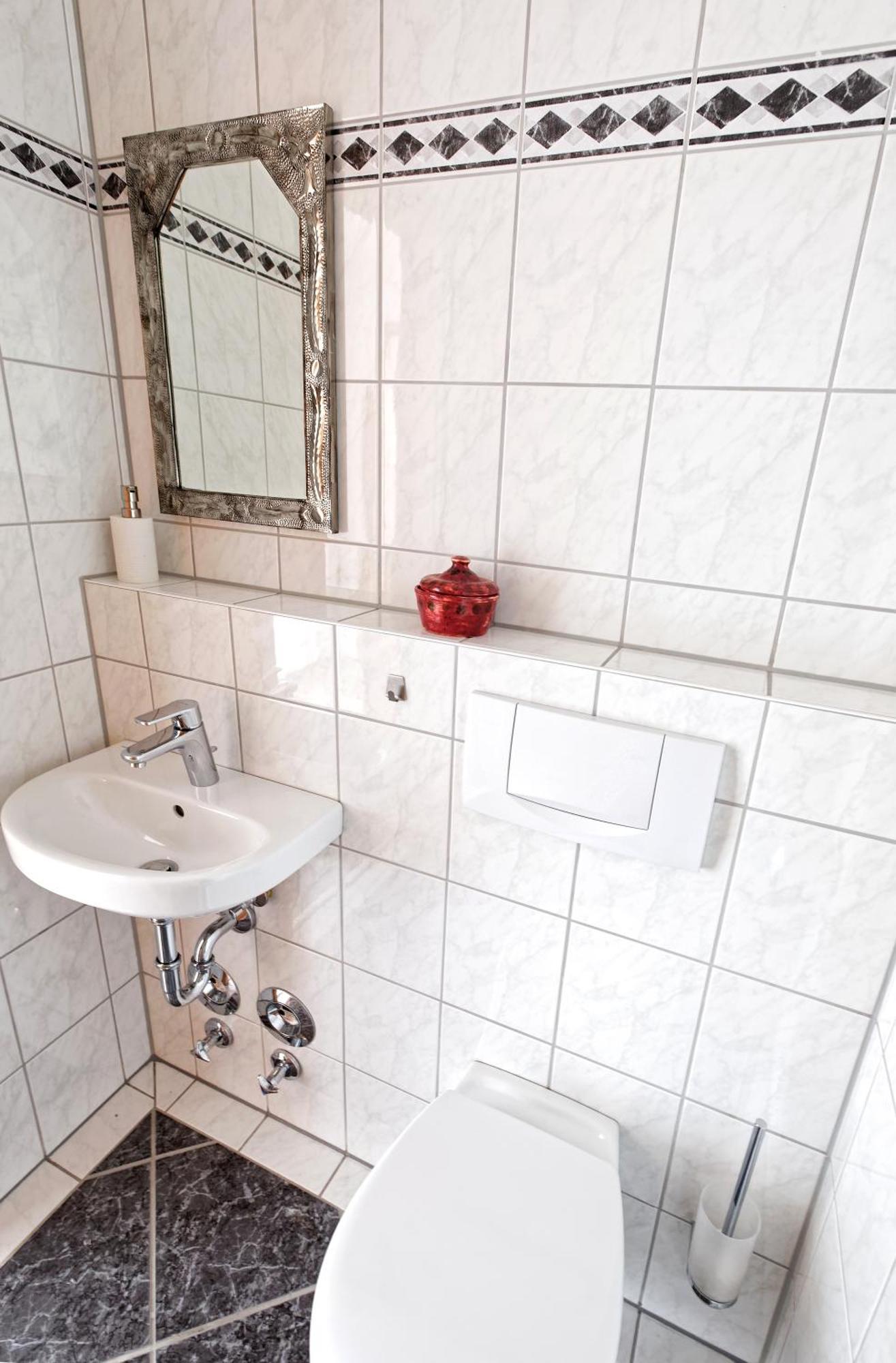 Grosszuegiges Helles Penthouse -Komplette Etage- Mit Balkon Und Stellplatz In Ruhiger Lage Kulmbach Ngoại thất bức ảnh
